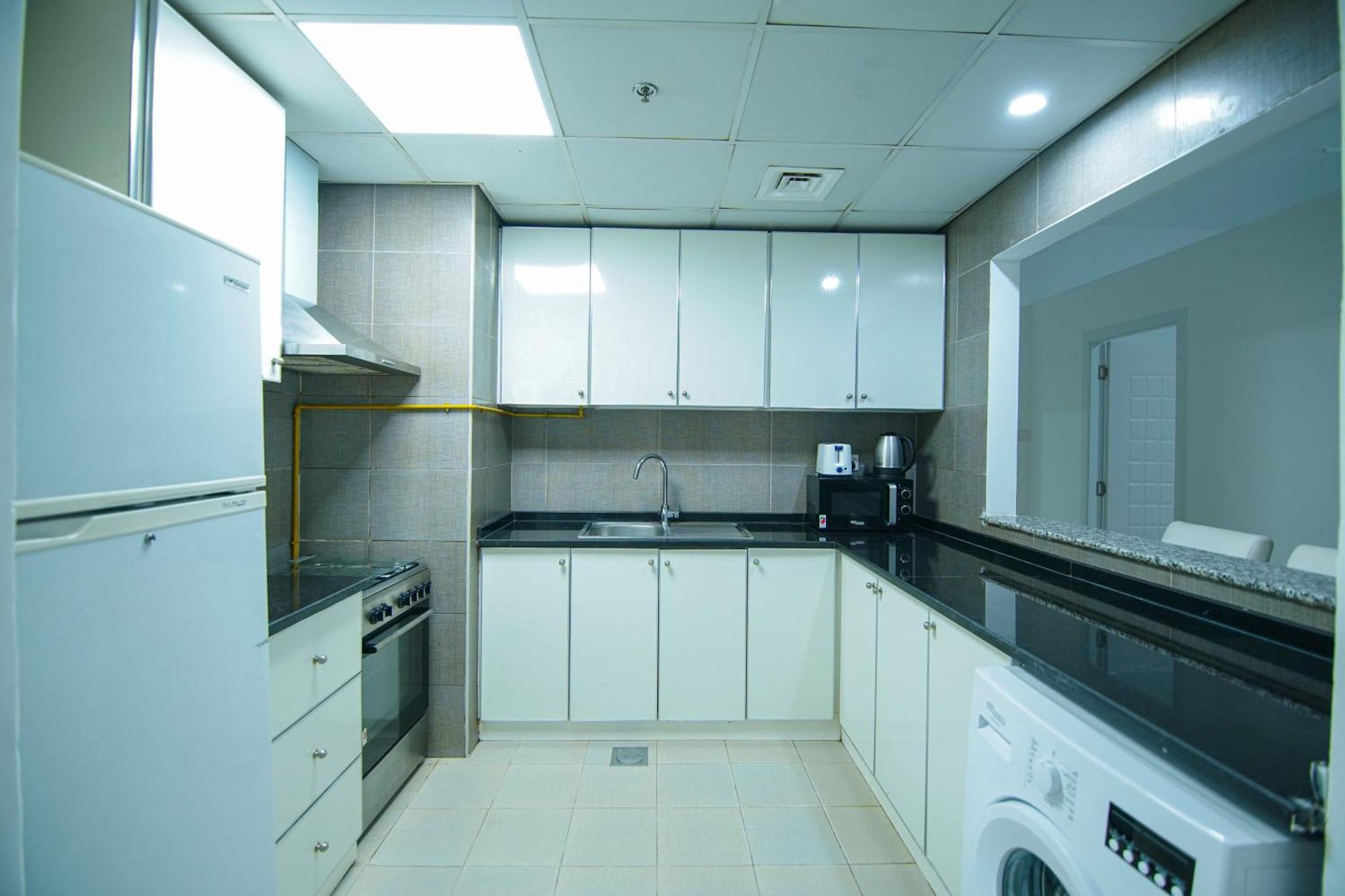 Home Away Holiday Homes Дубай Экстерьер фото
